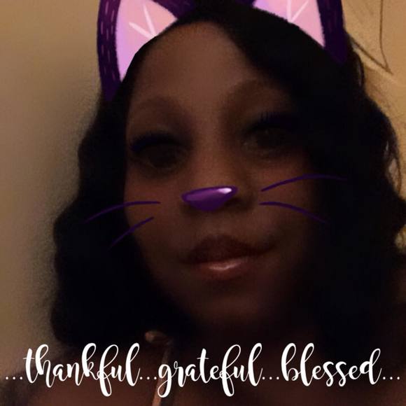 Meet your Posher, Ruby - Picture 1 of 1